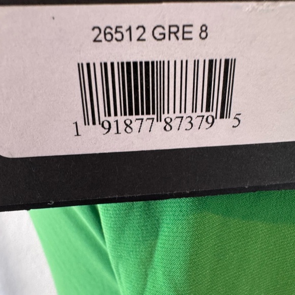 NWT Mac Duggal Sz 8 Elegant One-Shoulder Kelly Green Dress with high slit 26512 - Picture 8 of 8